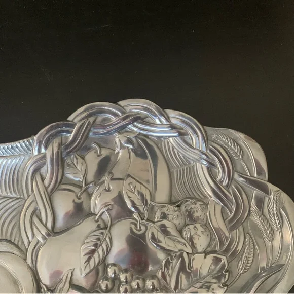Lenox Cornucopia All Purpose Metal Tray 15.5”